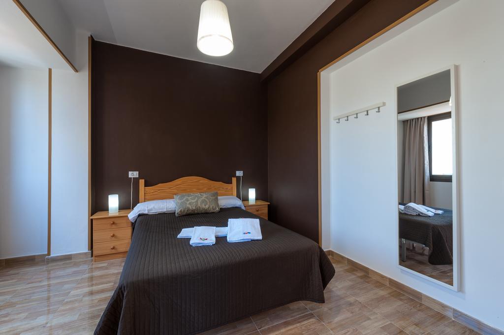 Apartamentos Vacacionales Las Palmas Urban Center Buitenkant foto